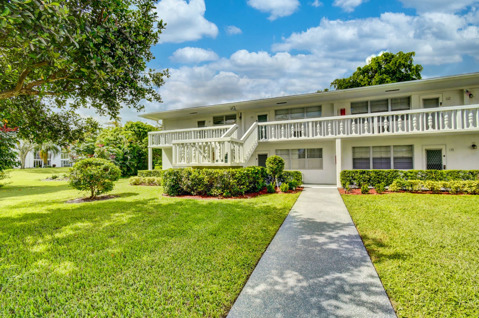 63 Oakridge East, Deerfield Beach, FL 33442 Virtual Tour