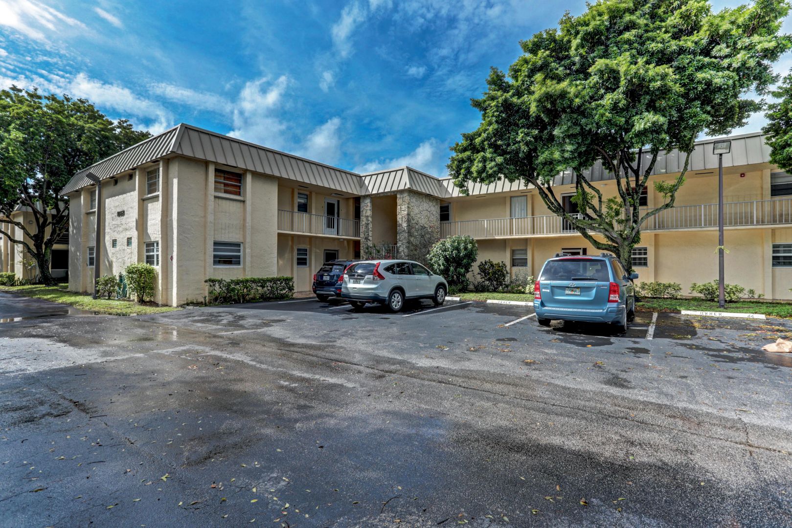 10821 North Military Trail, West Palm Beach, FL 33410 Virtual Tour