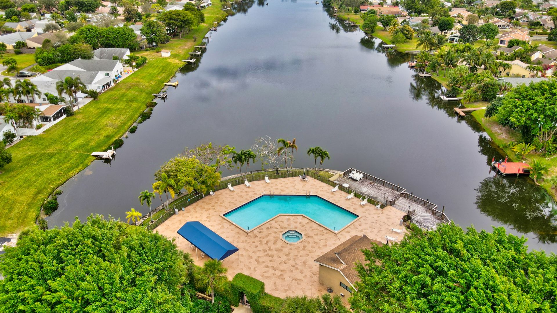 920 Rainberry Lake Drive, Delray Beach, FL 33445 Virtual Tour